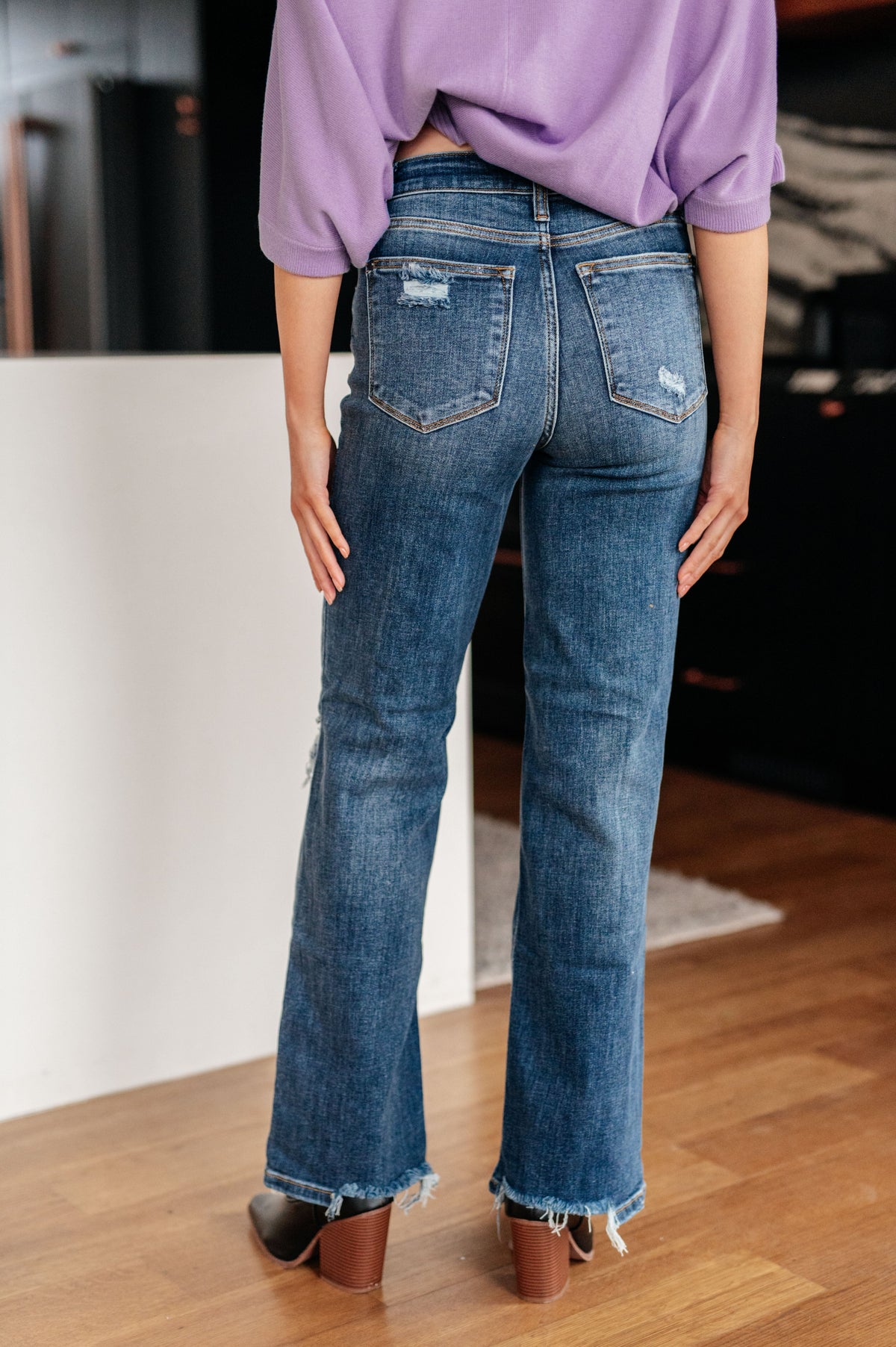 Rose High Rise 90&#39;s Straight Jeans in Dark Wash