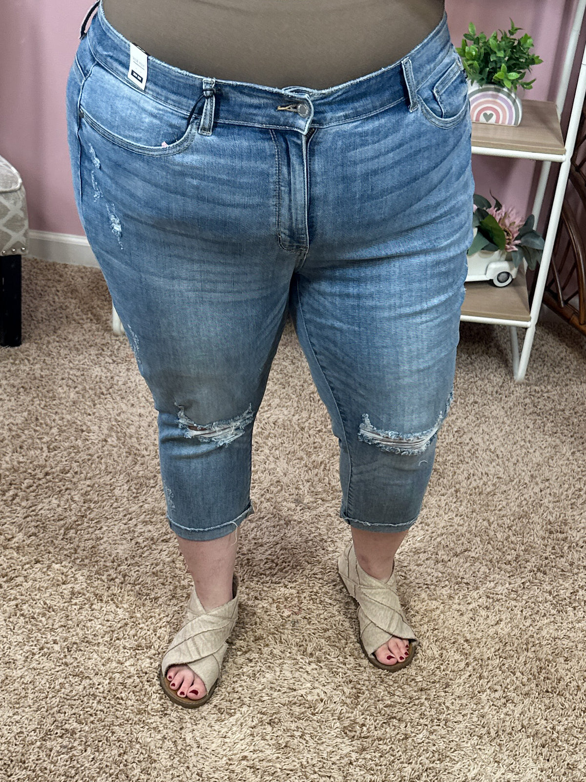 Keep the Change Distressed Capri Denim - Judy Blue