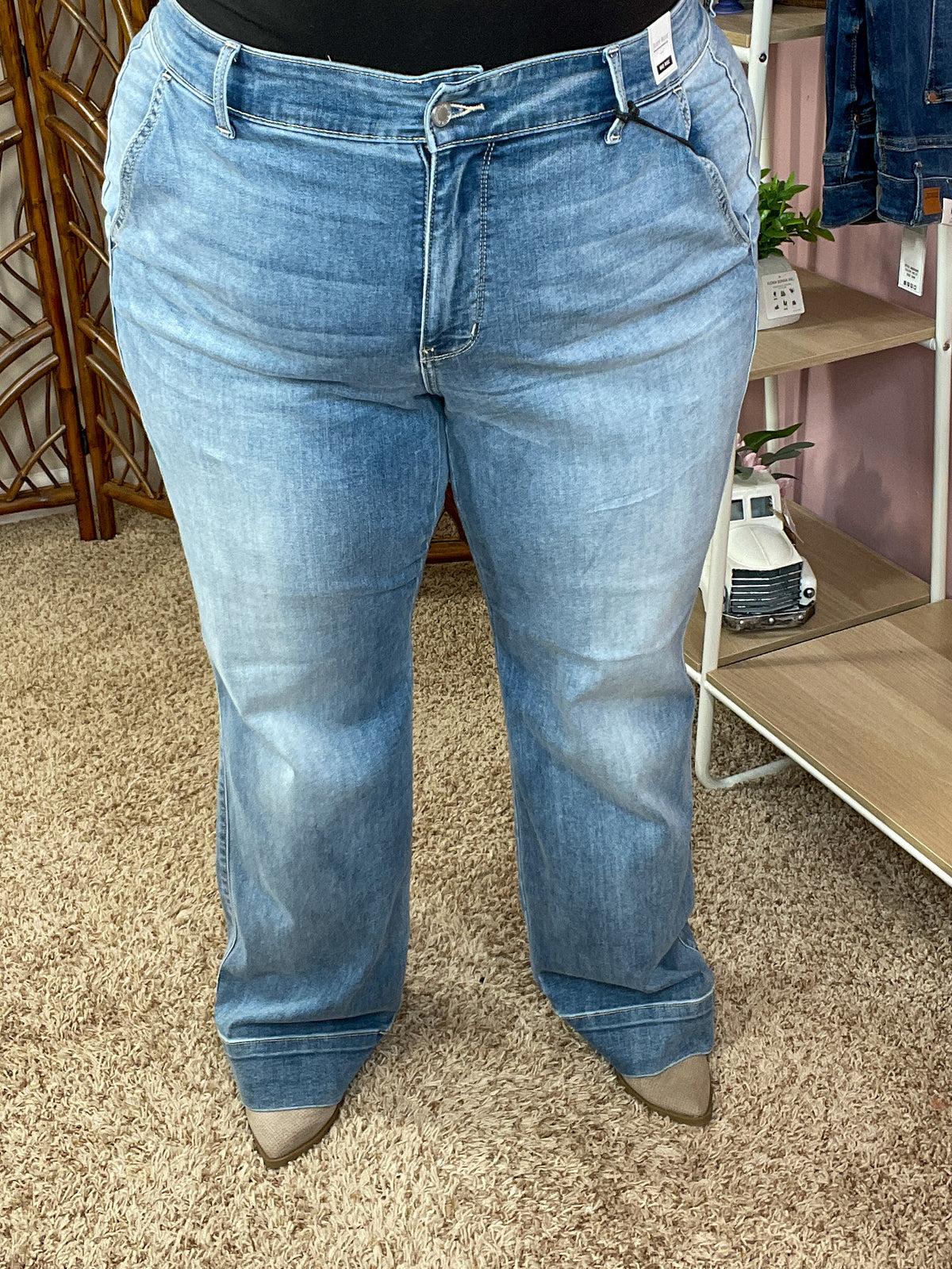 Trend Setter Wide Leg Jeans - Judy Blue
