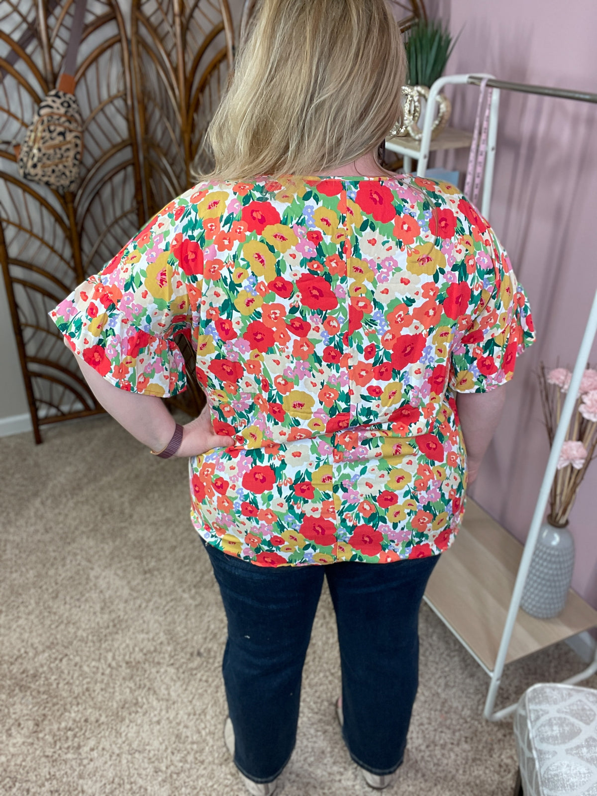Keep Glowing Top - Cream and Floral