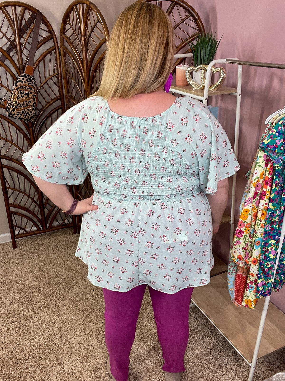 All The Feels Smocked Top - Mint