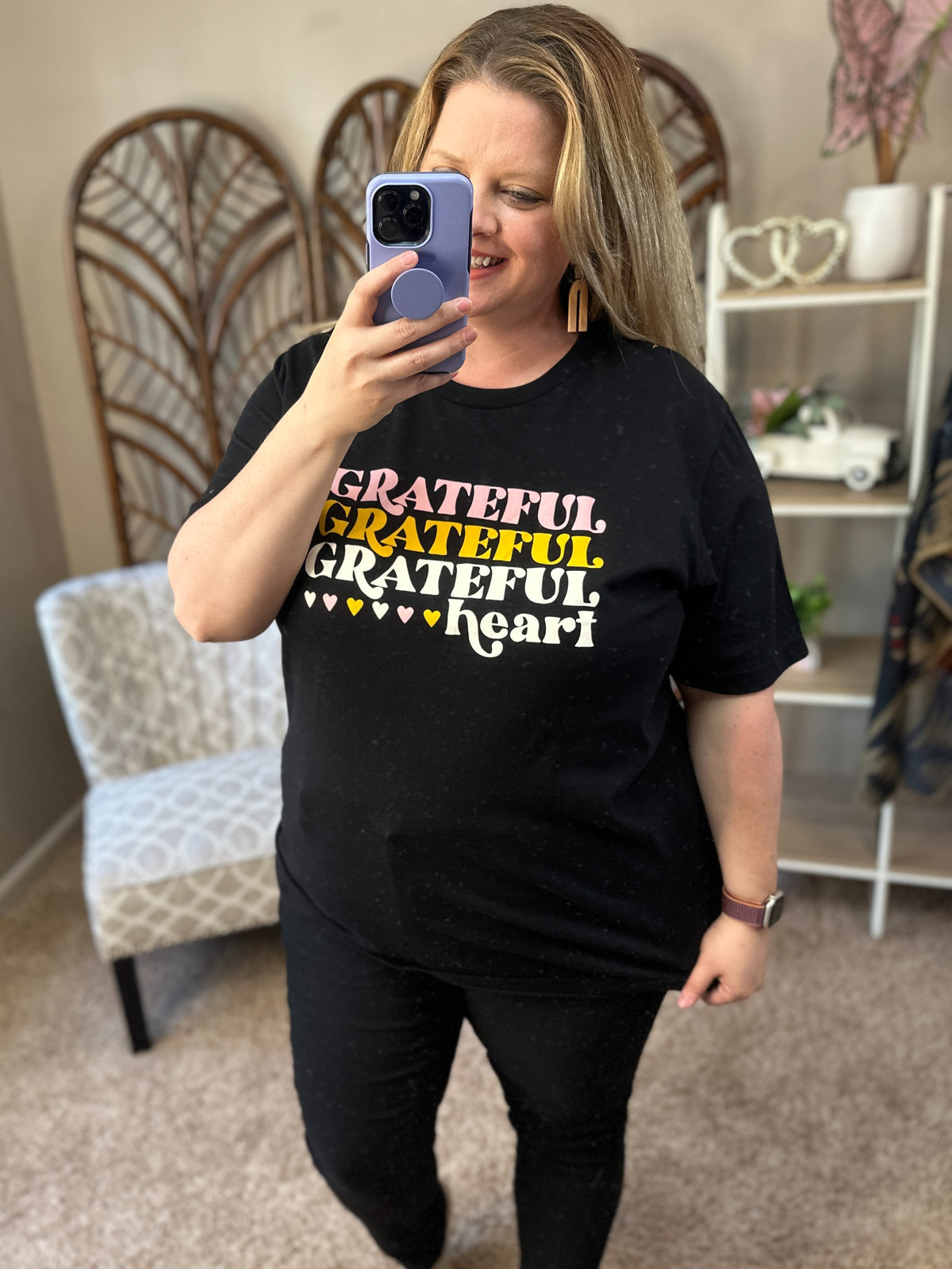 Grateful Heart Graphic Tee