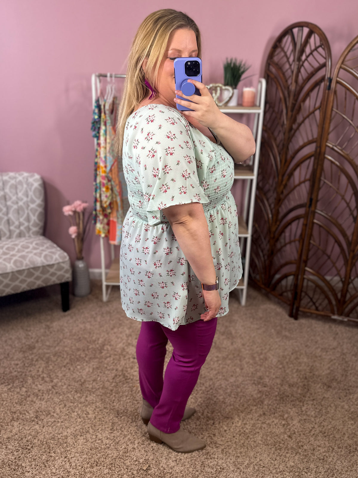All The Feels Smocked Top - Mint