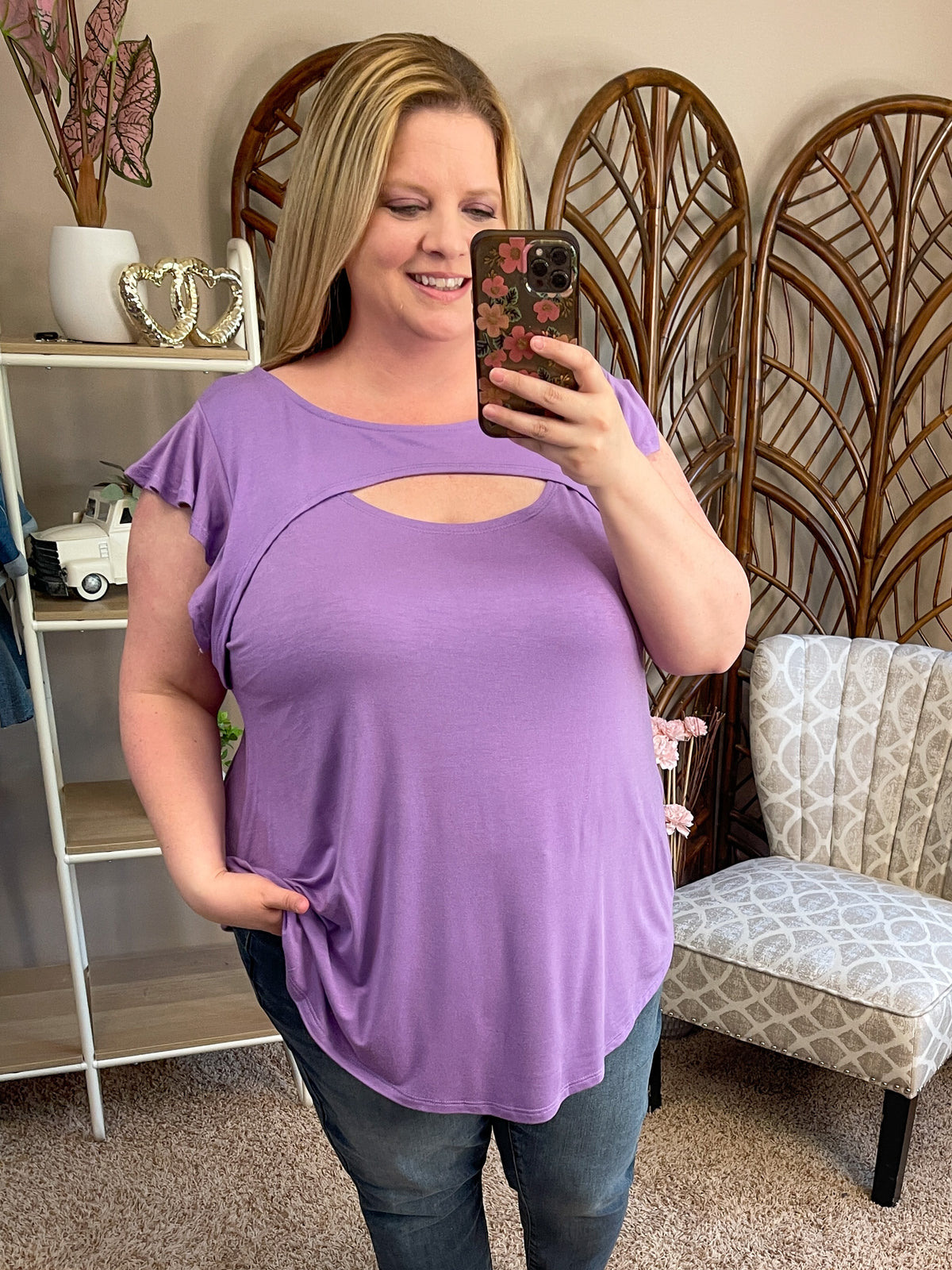 Casual Flirt Top - Lilac