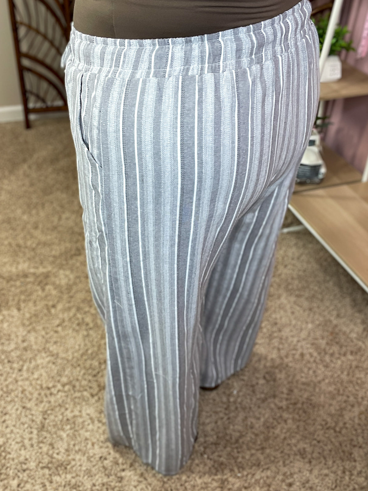 Easy Going Wide Leg Pants - Gray