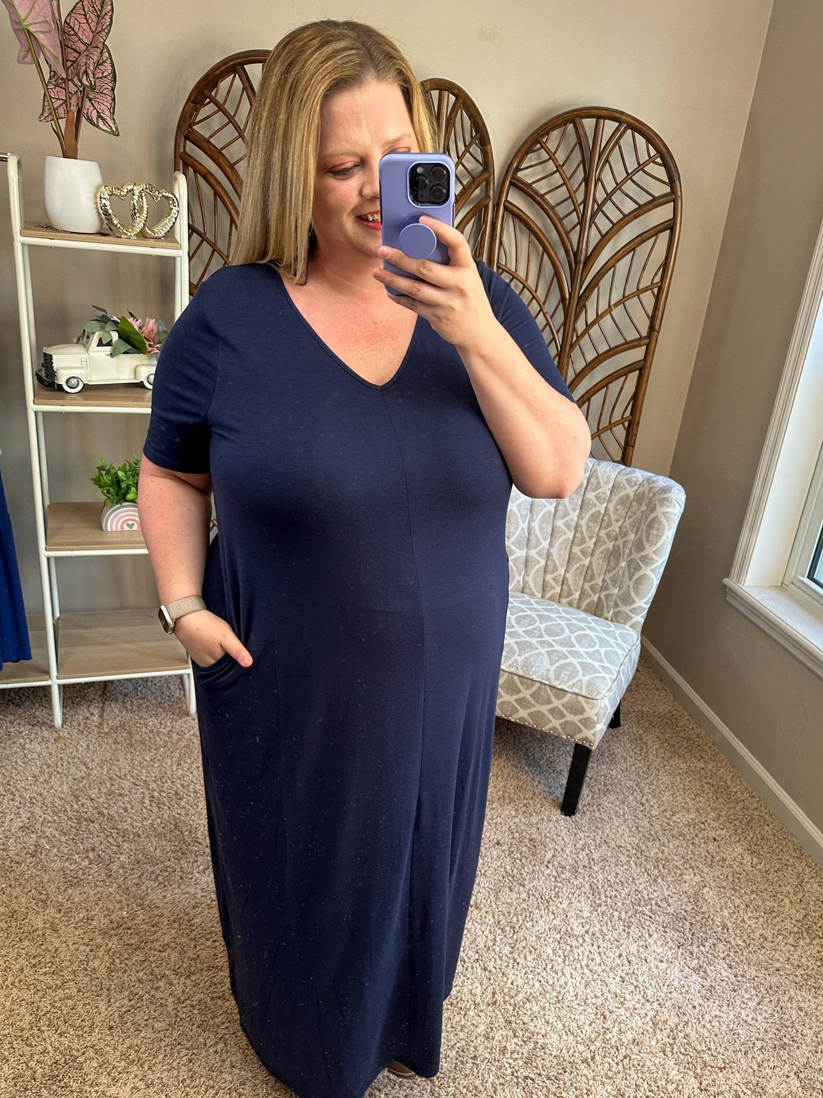 Pleased to Meet You Basic V-Neck Maxi w/Pockets - Navy