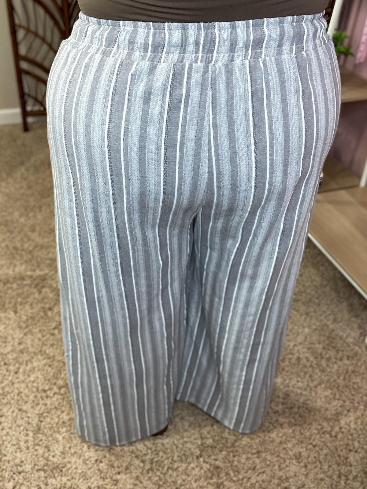Easy Going Wide Leg Pants - Gray