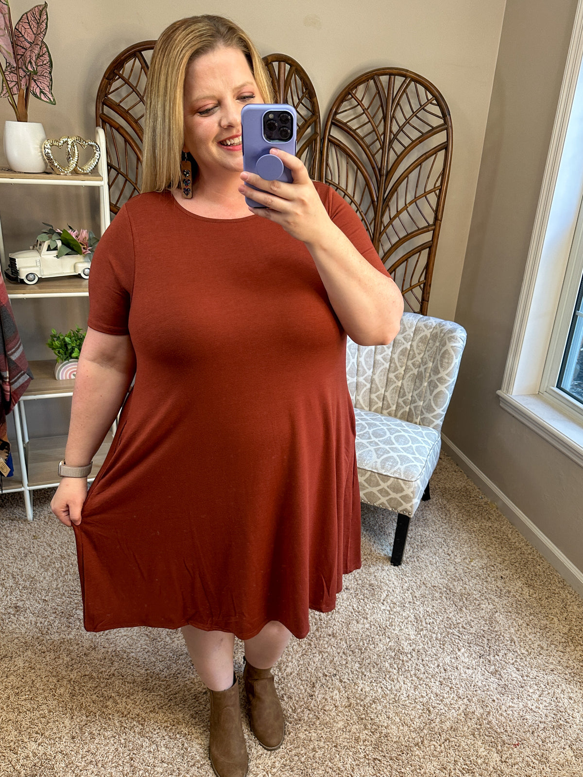 Keep It Coming Short Sleeve Pocket Tunics - Dark Rust