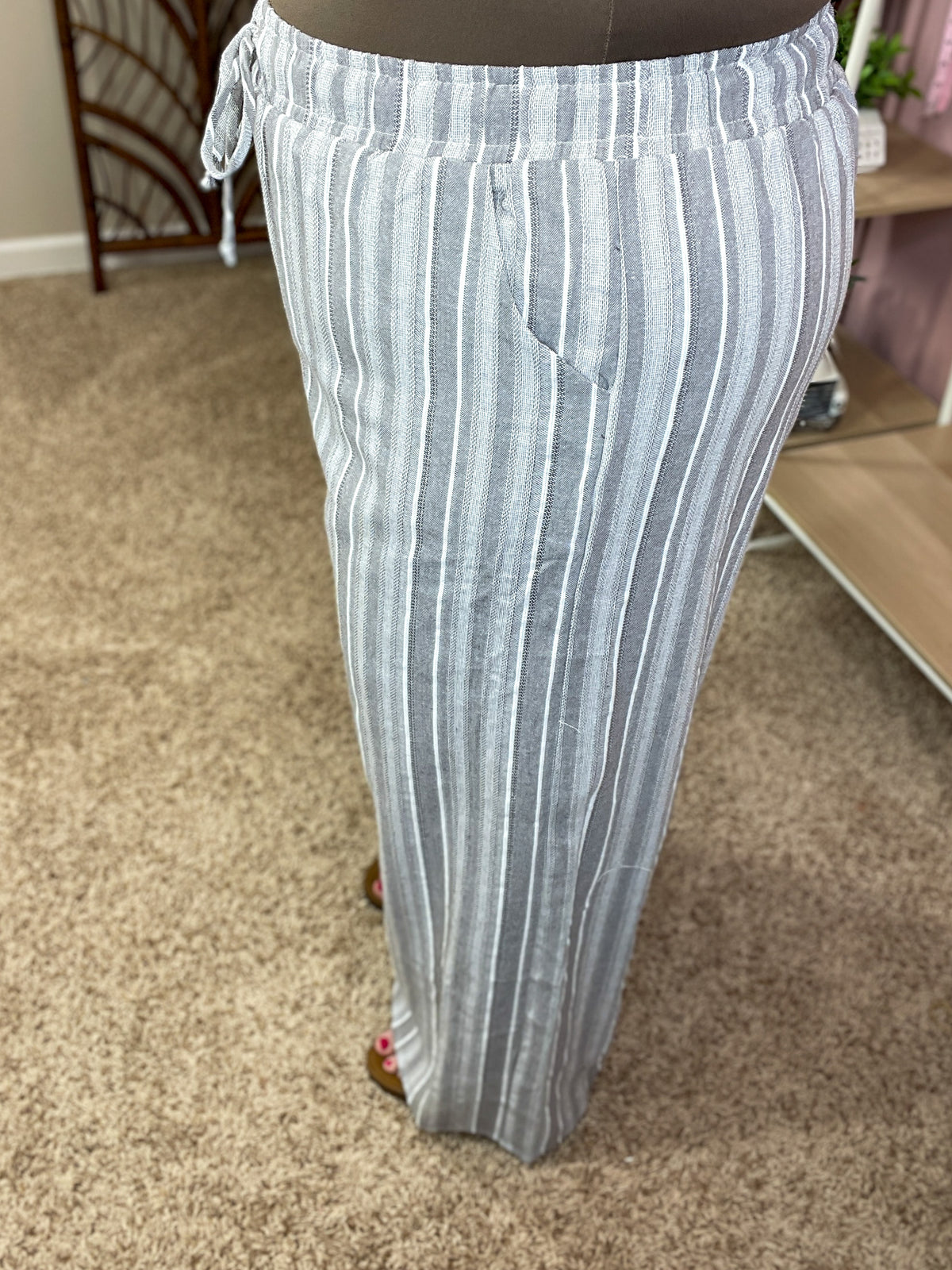 Easy Going Wide Leg Pants - Gray