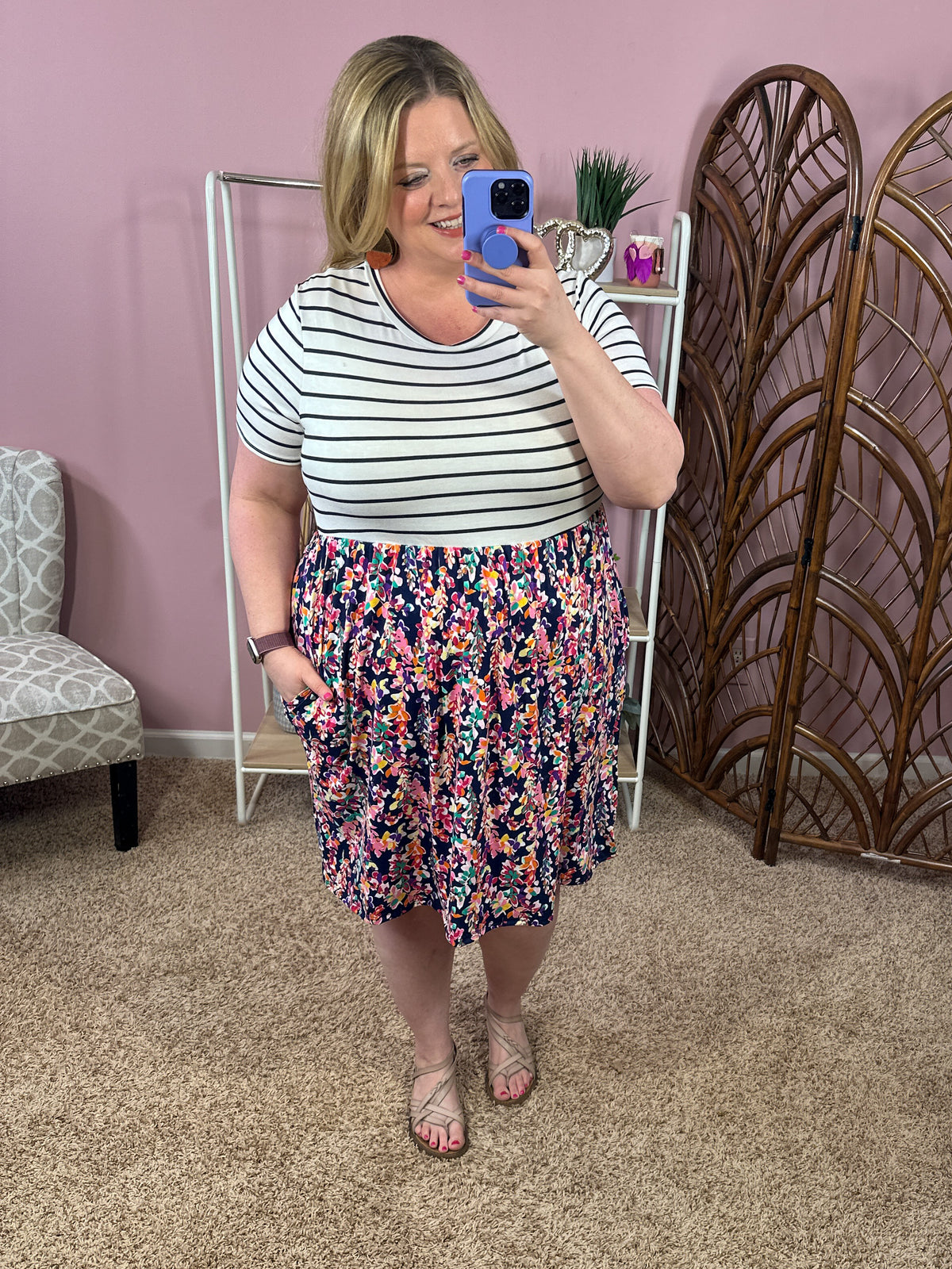 Fantastic Feelings Dress w/Pockets
